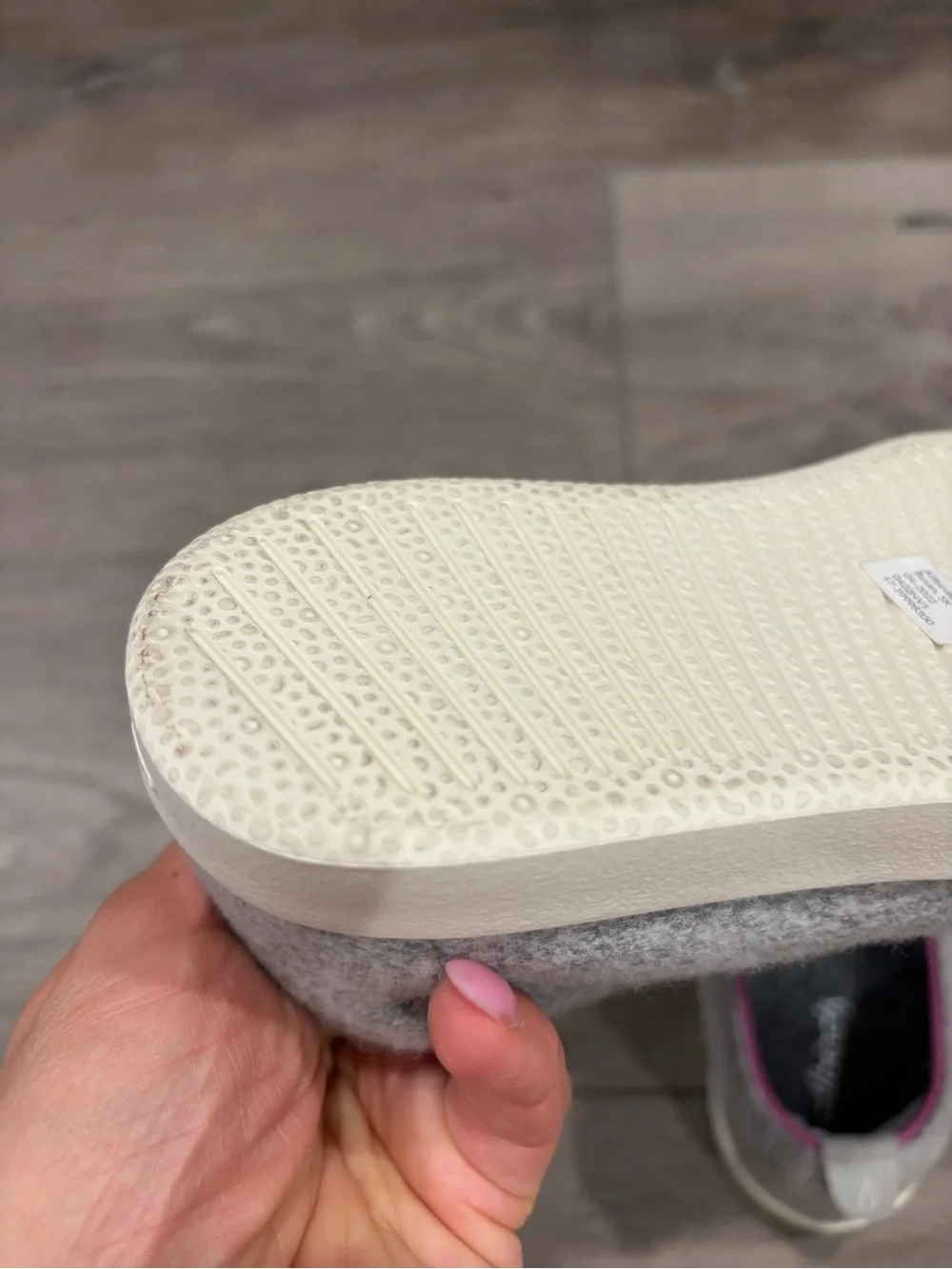 allbirds Kids Slip-On Wool Shoes in Gray with Pink Trim 2 smallbirds